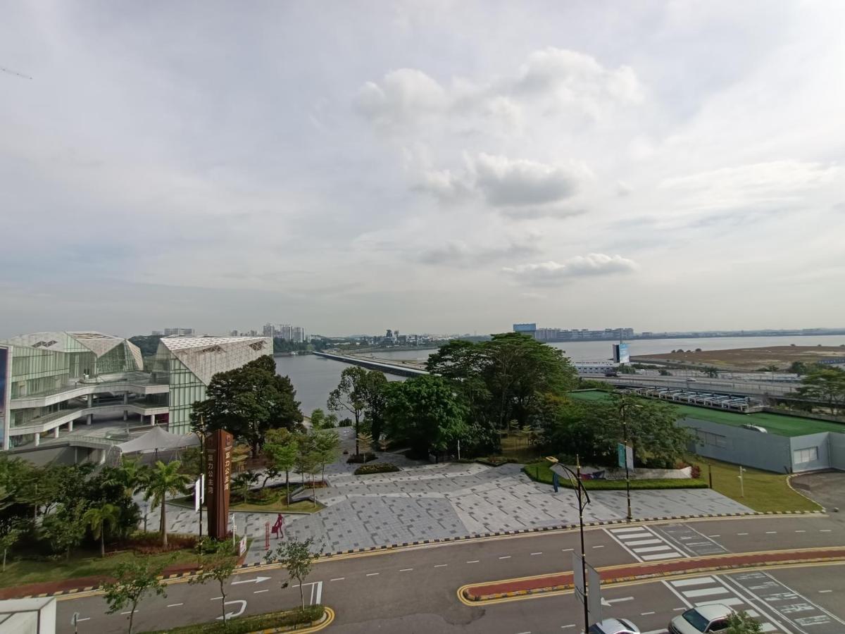 R&F Princess Cove Sweety Homestay 3Beds2Baths 新山 外观 照片