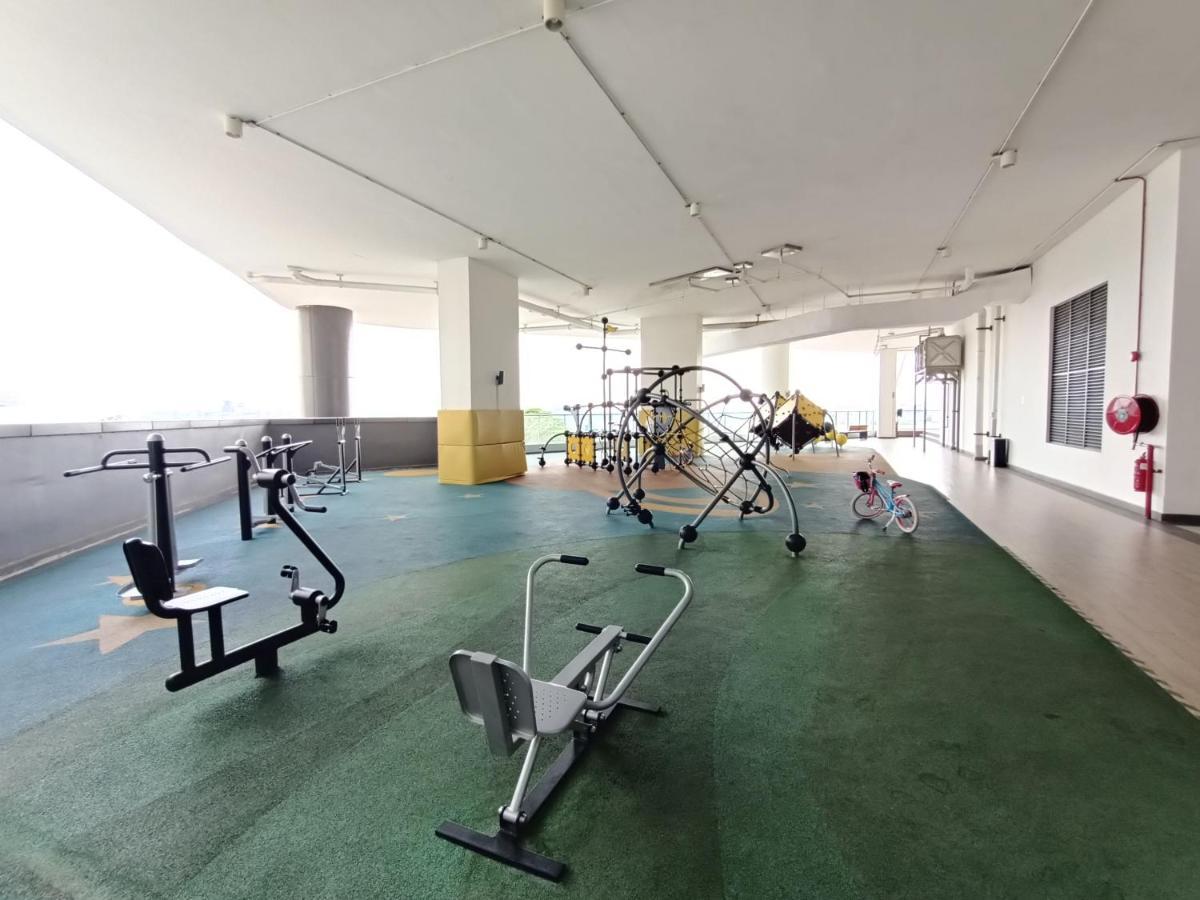 R&F Princess Cove Sweety Homestay 3Beds2Baths 新山 外观 照片
